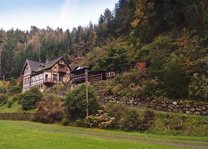 Appartmenthaus Wartburg * Bad Schandau